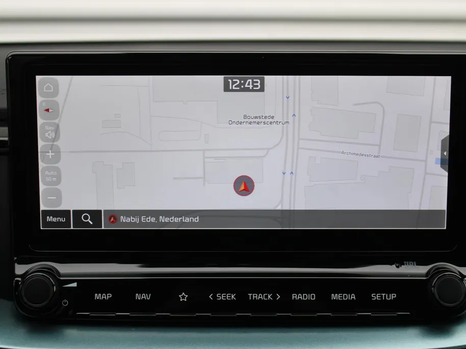 Kia Ceed Sportswagon 1.0 T-GDi MHEV Design Edition | Stuur-/stoelverwarming | Cruise adapt. | Camera | 16' LM | Dodehoekdetectie | JBL audio | LED |