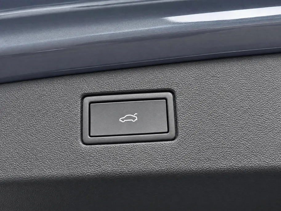 Volkswagen Tiguan Limited Edition 1.5 eHybrid 204 PK 6 versn. DSG · Design Pakket Dark · Trekhaak inklapbaar, met elektrische ontgrendeling, incl. aanhangermanoeuvreerhulp Trailer Assist ·