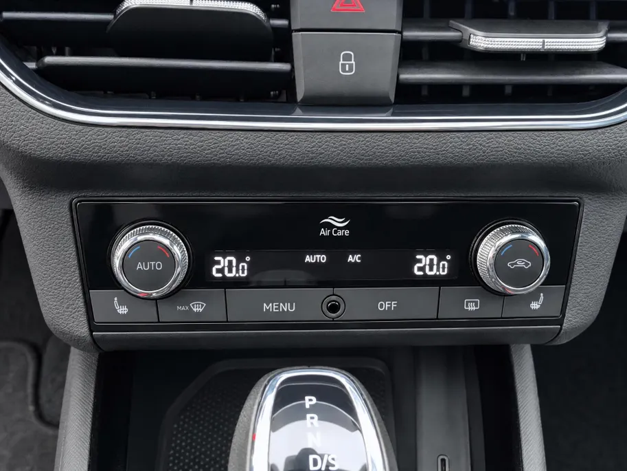 Škoda Kamiq 1.0 TSI 110pk DSG Monte Carlo · Camera · Keyless · Stoelverwarming · Apple/Android Car Play · Elek. Achterklep · 18'Velgen · Sportstoelen ·