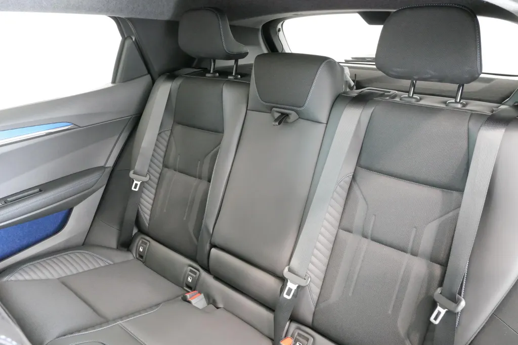 Renault Scénic E-Tech EV87 long range esprit Alpine Uit voorraad leverbaar op=op | 3000 KORTING | 5 jaar garantie | Pack Vision | Private lease vanaf €713 o.b.v. 72 maanden 5.000km p/j