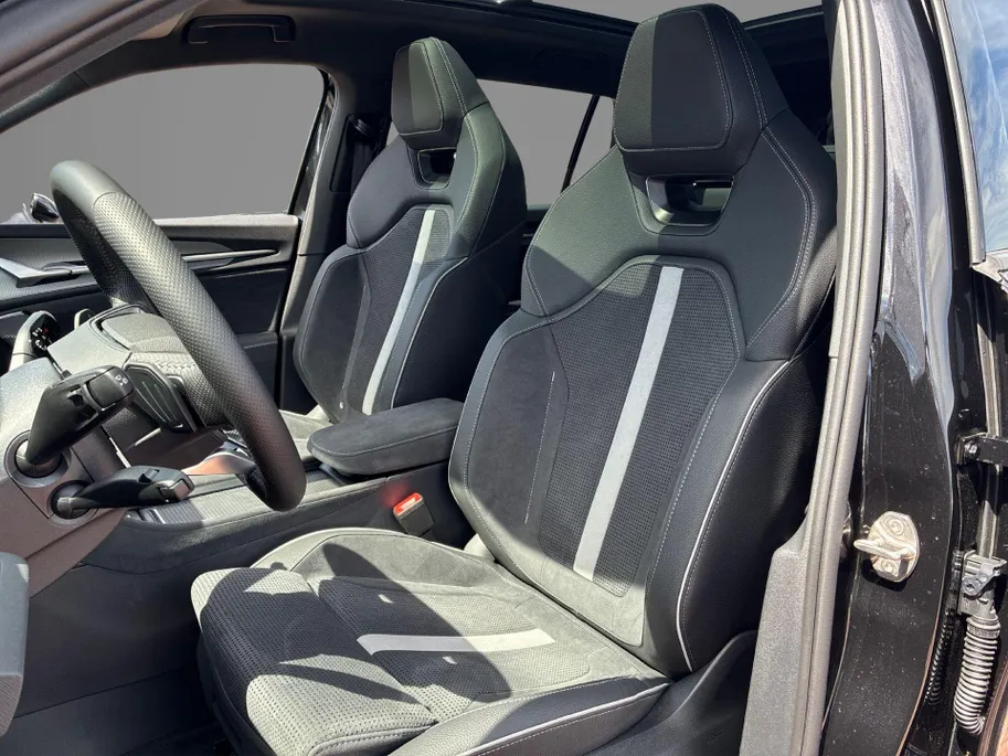 Škoda Kodiaq 1.5 TSI PHEV Sportline Business | Comfort Pakket | 20 inch velgen Rila, zwart | Parkeer Pakket | Trekhaak wegklapbaar | panoramisch schuif-/kanteldak |