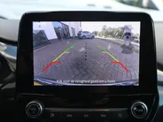 Ford Puma 1.0 EcoBoost Hybrid Titanium 125 PK | Winterpack | Navigatie | Achteruitrijcamera | NL Auto |