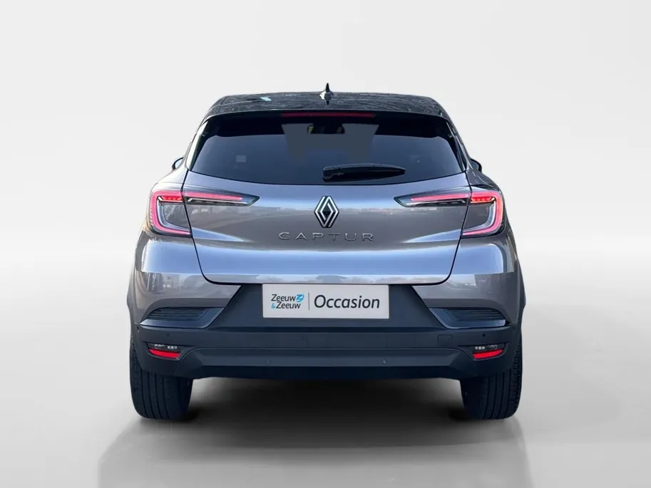 Renault Captur 90PK TCe Techno | Pack Winter | Navi | Climate Control | Camera | Parkeersensoren | Apple CarPlay/Android Auto | Lichtmetalen Velgen | Full LED | Armsteun | Digital Cockpit |