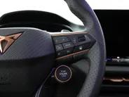 CUPRA Terramar 1.5 TSI 272pk DSG e-Hybrid VZ Performance · Camera · Wegklapbare Trekhaak · Sennheiser Audio · Elek. Voorstoelen · 20'' Inch · Garantie t/m 05-08-2030 of 150.000km