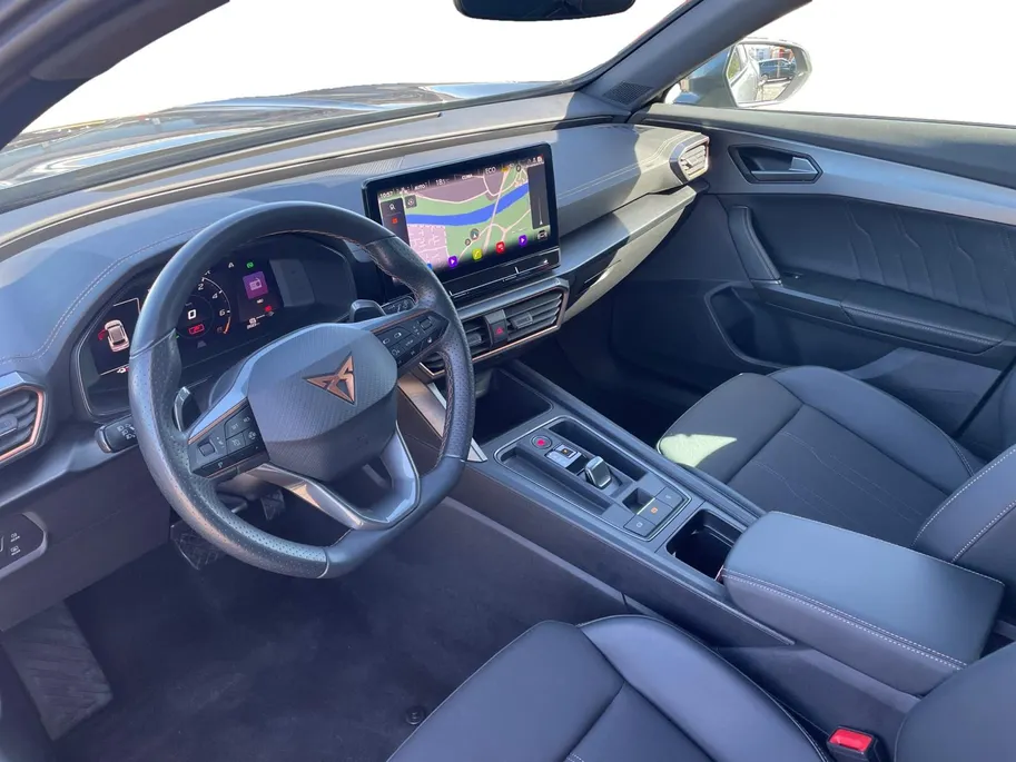 CUPRA Formentor 1.4 TSI e-Hybrid *Automaat*Navi+Camera*Climate Control*Winter Pack*Adapt. Cruise Control*Keyless Entry*Elekt. Achterklep*Zeer nette auto!