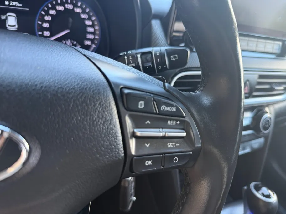 Hyundai Kona 1.6 GDI HEV Comfort Smart