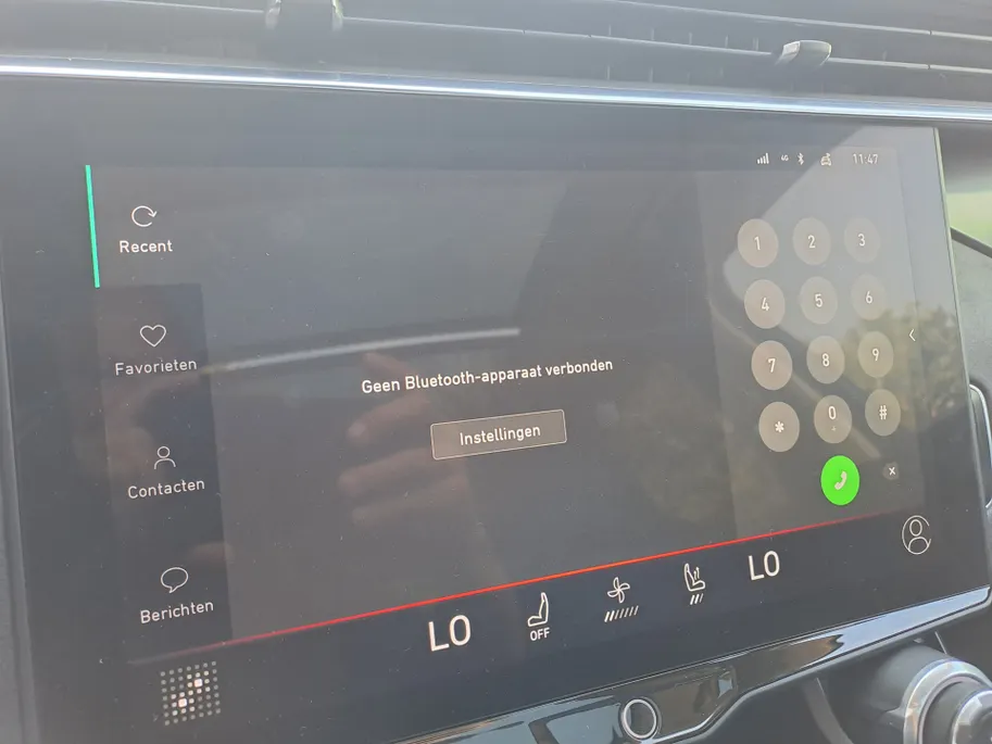 Lynk & Co 01 1.5 | Panoramadak | Navi | Trekhaak | Camera 360 | Climate Control | Automaat | SOH 92,4%
