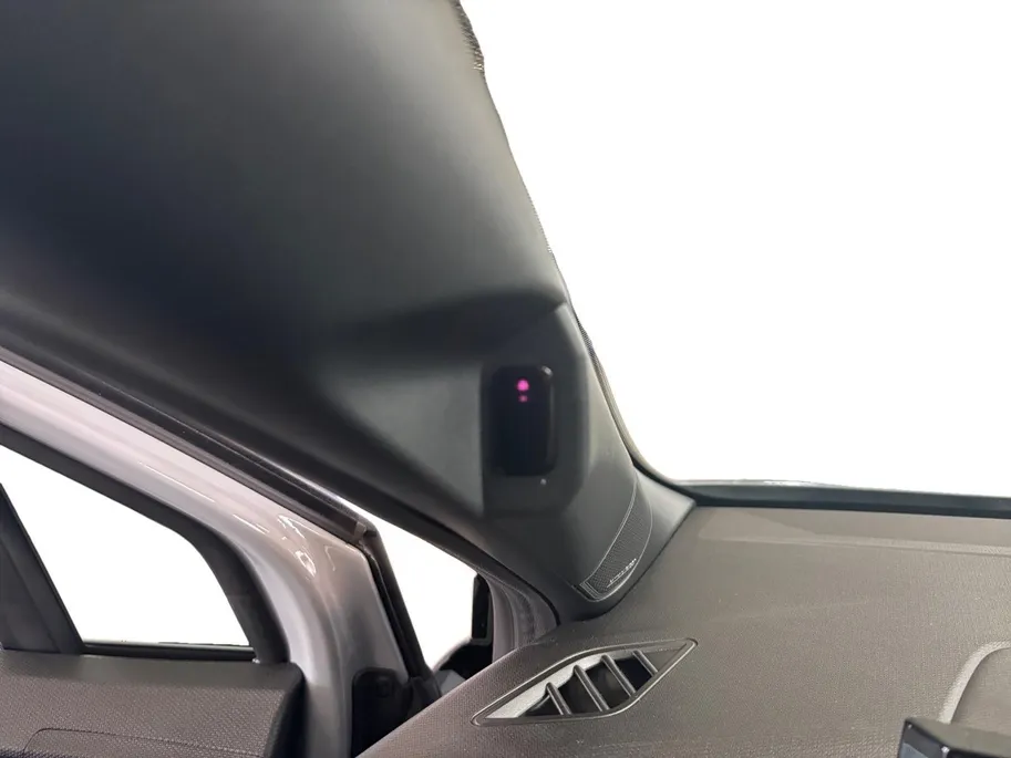 Renault Clio 1.8 Hybrid 160 esprit Alpine AUTOMAAT STOELVERWARMING STUURVERWARMING NAVI APPLE CARPLAY ANDROID AUTO LM VELGEN ALPINE ESPIRT UITVOERING !!!LET OP DEMO VRAAG NAAR ACTUELE KMSTAND!!!