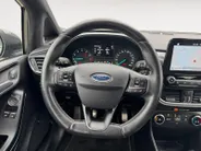 Ford Fiesta 1.0 EcoBoost ST-Line | NL auto | Cruise control | Voorruitverwarming | Navigatie | Apple carplay & Android auto | B&O audio | 17' lichtmetalen velgen | Bovag garantie |