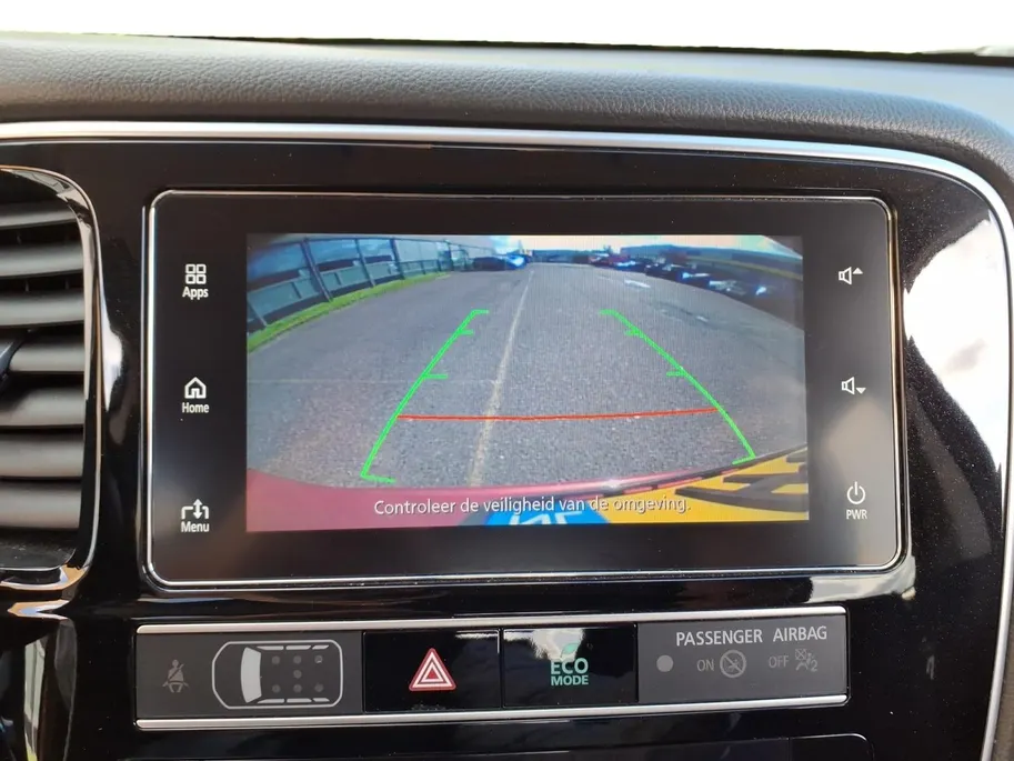 Mitsubishi Outlander 2.4 PHEV Pure Apple Carplay/Android Auto , electronic climate controle , cruise control , kunstlederen bekleding , lichtmetalen velgen 16' , voorstoelen verwarmd