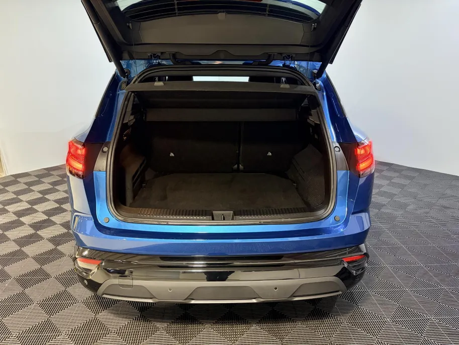 Renault Austral 200PK E-Tech Full Hybrid Esprit Alpine Automaat | Stoelverwarming | Camera | Parkeersensoren | Apple CarPlay/Android Auto | Adaptive Cruise Control | Lichtmetalen Velgen | Licht & Regen Sensor | Full LED |