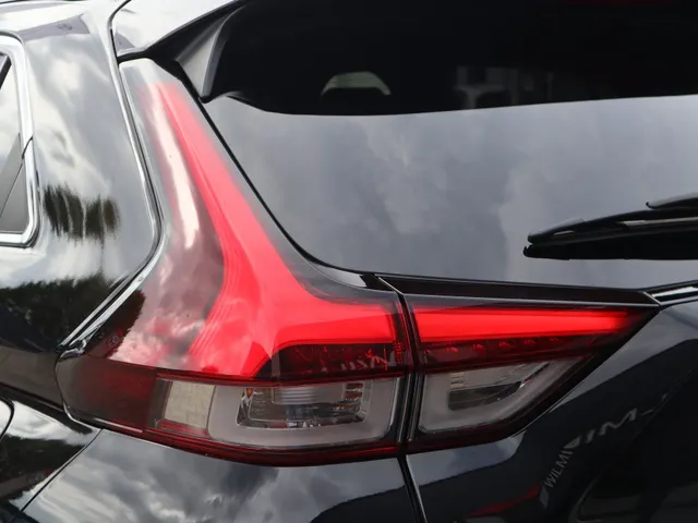 Mitsubishi Eclipse Cross 2.4 PHEV Executive | Trekhaak | Adaptive Cruise | 360 camera