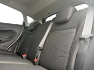 Ford Fiesta 1.0 Style Ultimate | Dealer onderhouden | NL auto | Navigatie | Parkeersensoren voor en achter | Achteruitrijcamera | 15' lichtmetalen velgen | Airco | Cruise control | Bluetooth | Privacy glas | Bovag garantie |