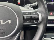 Kia Sportage 1.6 T-GDi Plug-in Hybrid AWD GT-Line |  Navi | Clima | Camera | Schuif-/Kanteldak | Stoel-/Stuurwielverwarming | Stoelventilatie | Elektr. Achterklep