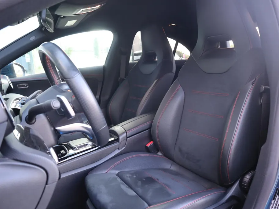 Mercedes-Benz CLA 250 e Premium Plus l Carplay l Privacy glass l Stoelverwarming