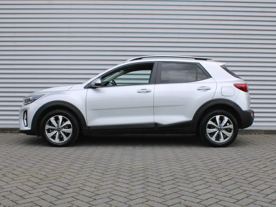 Kia Stonic 1.0 T-GDi MHEV DynamicPlusLine | Camera | Clima | Cruise | 16' LM | LED | Navi | Apple Carplay/Android Auto | Keyless | Automaat |
