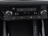 Škoda Scala 1.0TSI/115PK Business Edition · Apple/Android Car Play · Camera + Parkeersensoren · Keyless · Garantie t/m 02-05-2028 of 100000km.
