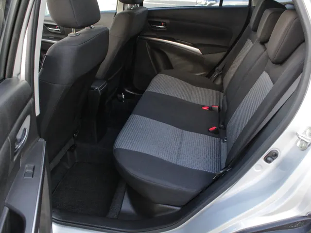Suzuki S-Cross 1.4 Boosterjet Select Smart Hybrid Automaat | Adap. Cruise | Carplay/Android | Camera | Park sens | Lm-Velgen