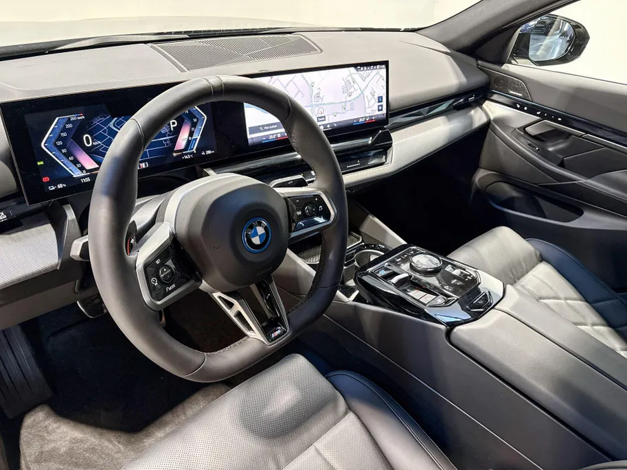 BMW i5 Sedan eDrive40 M Sportpakket Pro Comfort