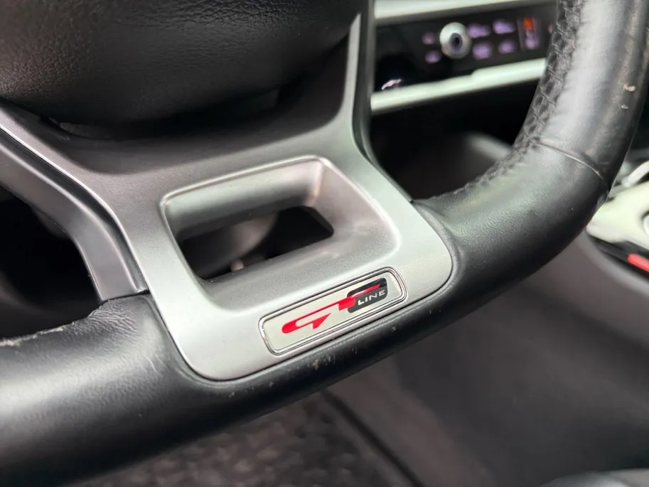 Kia Sportage 1.6 T-GDi Plug-in Hybrid AWD GT-PlusLine | EXCLUSIEVE UITVOERING | APPLE CARPLAY / ANDROID AUTO | PANO | ADAPT. CRUISE | STUUR/STOEL VERWARMING / VERKOELING | NAVI | 360° GRADEN | MEMORY SEATS | KAMELEON TINT |