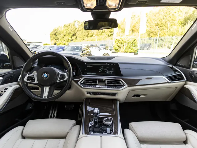 BMW X5 xDrive45e High Executive M-Sport / panoramadak / massage / stoelverkoeling