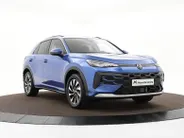 Volkswagen T-Roc Life First Edition 1.5 eTSI 116 PK 7 versn. DSG · Comfort Pakket · Trekhaak · Voorraad OUTLET · Prijs is inclusief inruilpremie ·