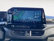 Ford Transit Custom 320 2.5 PHEV L2H1 Black Platinum DC EXCL. BTW &  | 233 pk Automaat | Lederen bekleding | Navigatie | Treeplanken | LM velgen 17' zwart | 360 graden camera | Dubbele schuifdeur