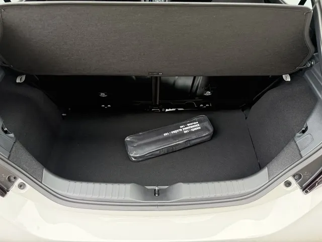 Toyota Aygo X Hybrid 115 play | LM Velgen | Stoelverwarming
