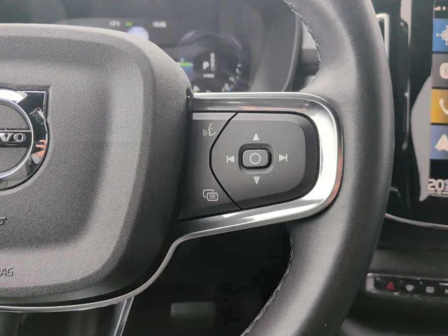 Volvo XC40 1.5 T4 Recharge Inscription Hybride| Perfecte staat! | Climate | Navigatie | Carplay  enzo. Snel rijden en inclusief standaard 12 maanden garantie!