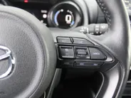 Mazda 2 Hybrid 1.5 Select | Airco | Navi | Cruise | PDC | Head-up display | Keyless | Camera |