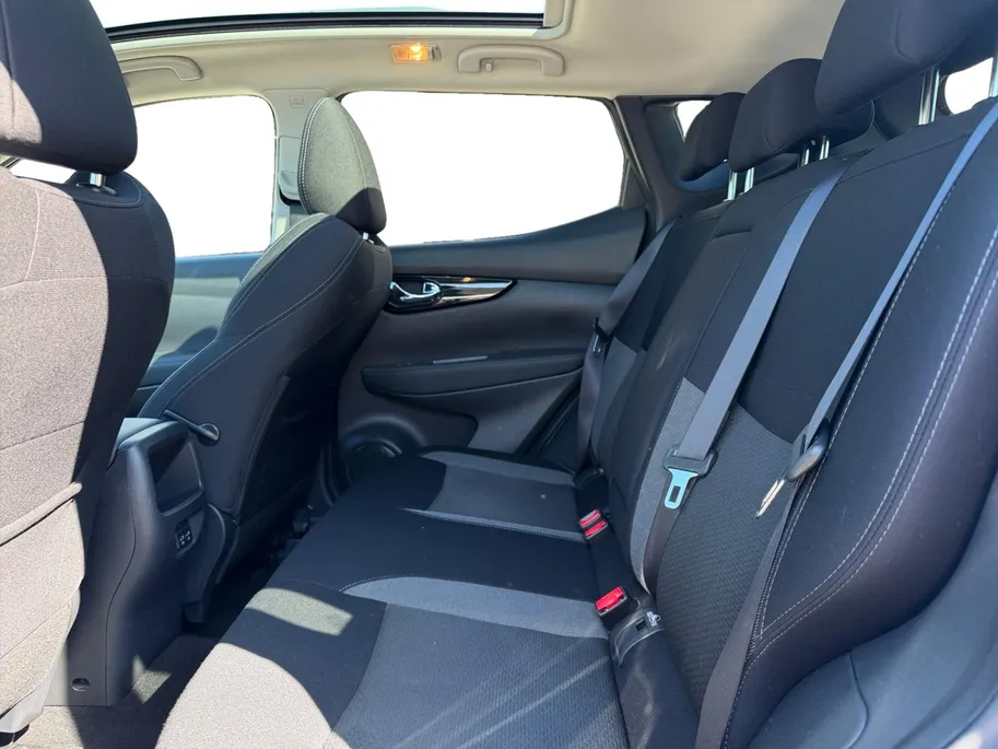 Nissan QASHQAI 1.3 DIG-T N-Connecta Panoramadak | 360 camera | Navigatie | Cruise Control | Climate Control