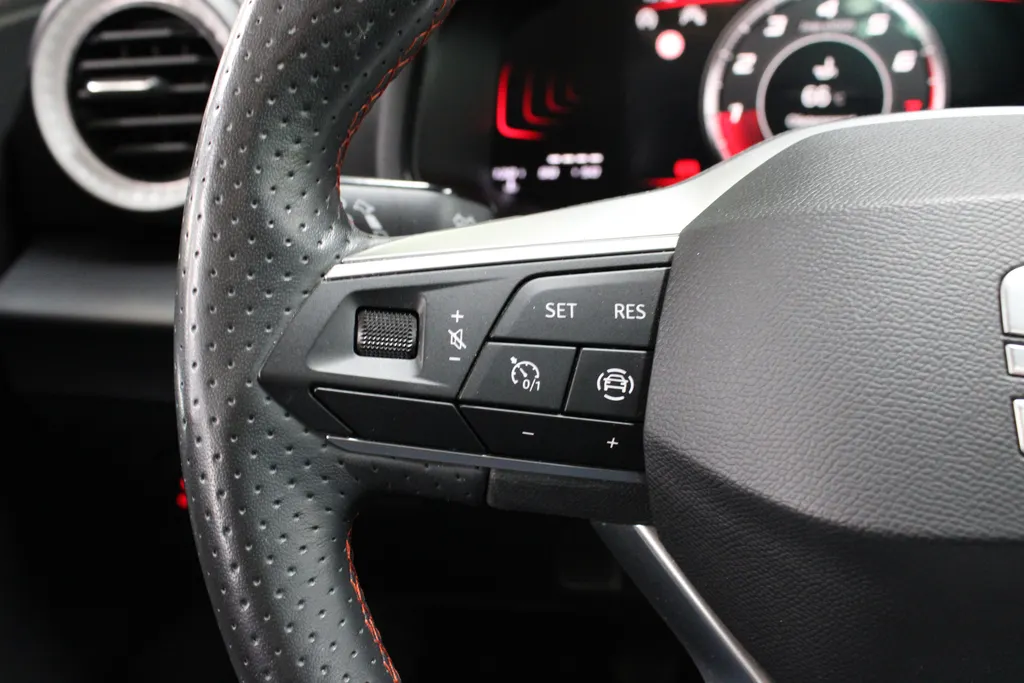 SEAT Ibiza 1.0 EcoTSI FR Anniversary Verkocht!
