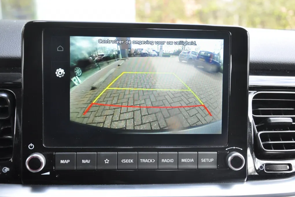 Kia Stonic 1.0 T-GDi MHEV Dyn L Clima Navi All Seasons