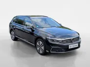 Volkswagen Passat Variant 1.4 TSI PHEV GTE Business | Top staat! | Trekhaak | Clima | NU Rijklaarprijs! Incl.12 Maanden, APK, Onderhoudsbeurt etc! Premiumpakket gratis!