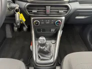 Ford EcoSport 1.0 EcoBoost Trend Ultimate | Dealer onderhouden | NL auto | Cruise control | Parkeersensor achter | Achteruitrijcamera | Navigatie | Apple carplay & Android auto | 16' lichtmetalen velgen | Bovag garantie |