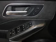 Nissan QASHQAI 1.5 e-Power N-Design | Stuur-, stoel- en voorruitverwarming  | 20inch wielen |360grd camera | parkeersensoren voor en achter | Electrische stoelverstelling met geheugen | Alcantra/lederen bekleding | 205PK | Two-tone lak | Apple carplay & Android auto |