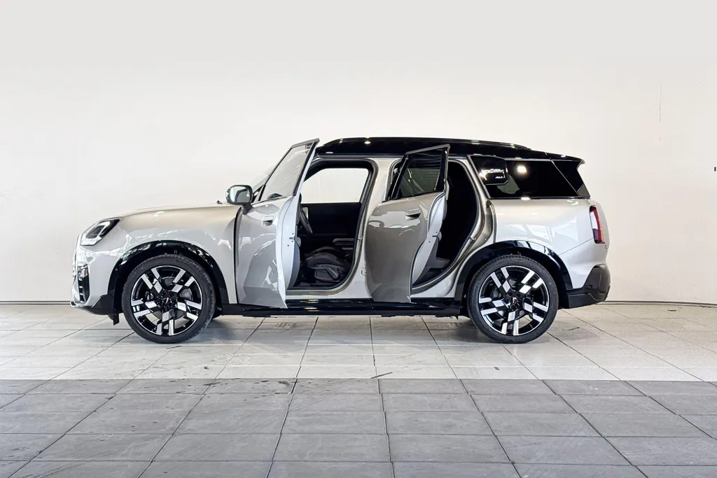 MINI Countryman Electric SE ALL4 John Cooper Works Pakket L