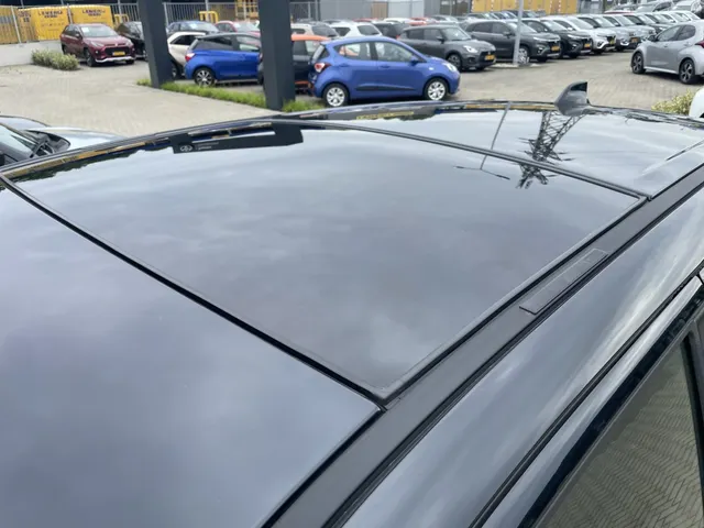 Suzuki e Vitara Style 61 kWh