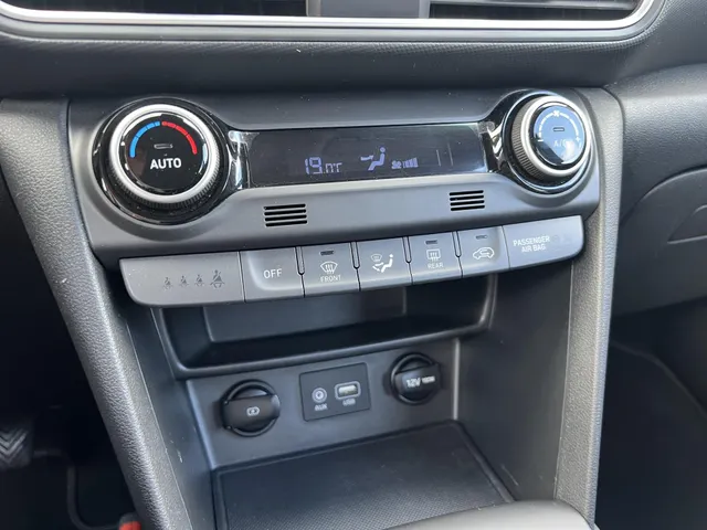 Hyundai Kona 1.0 T-GDI Comfort | Apple Carplay & Android Auto | LM Velgen | Climate Control | Navigatie