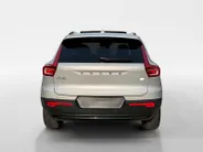 Volvo XC40 1.5 T4 Plug-in hybrid Ultimate Bright | Elektrischer achterklep | Pano dak | Harmon/Kardon | Achteruitrijcamera | Elektrsich verstelbare bestuurderstoel met geheugen |