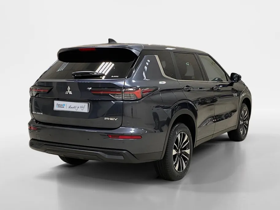 Mitsubishi Outlander 2.4 PHEV | INTENSE | DIRECT LEVERBAAR | PRIJS INCL 5.000 EURO KORTING |