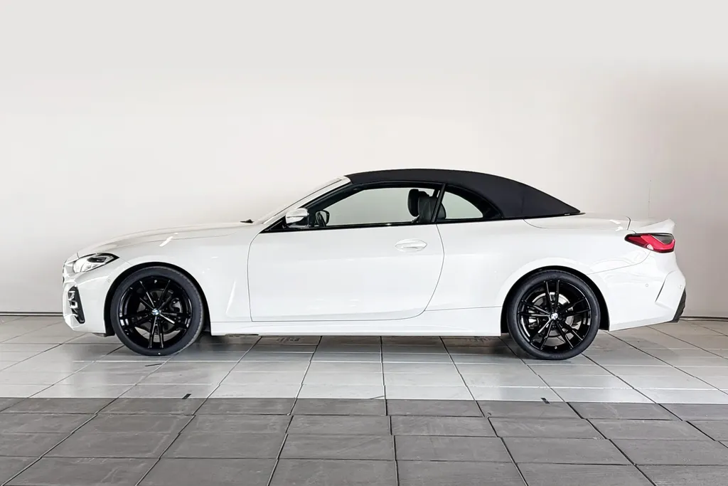 BMW 4 Serie Cabrio 420i High Executive M Sportpakket