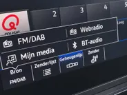 Volkswagen T-Roc 1.5TSI/150PK R-Line Black Style · Panoramadak · Apple/Android Car Play · Camera + Parkeersensoren · Stoelverwarming ·  Garantie t/m 07-08-2027
