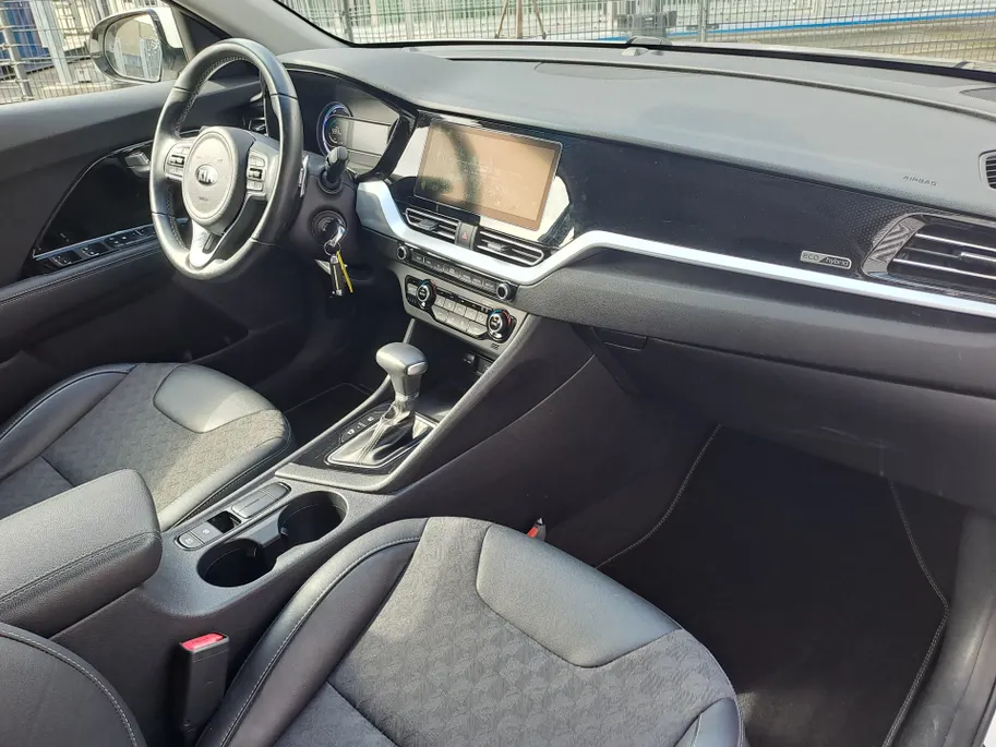Kia Niro 1.6 GDi Hybrid DynamicLine | Navi | Camera | Automaat | Apple Carplay/Android Auto | Cruise control adaptief