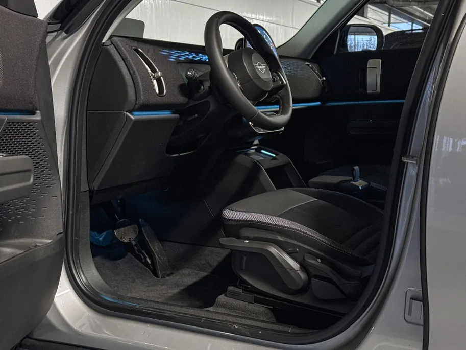 MINI Countryman 1.5 C Favoured M