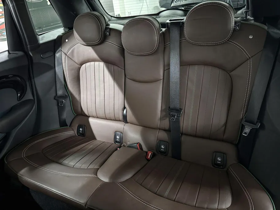 MINI Cooper 5-deurs 
