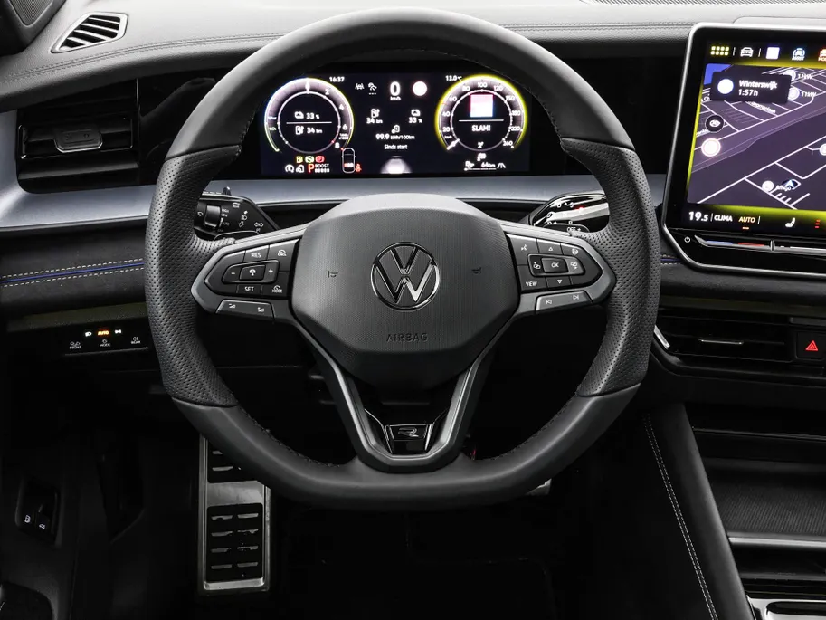 Volkswagen Tayron R-Line Edition 1.5 eHybrid 272 PK 6 versn. DSG · Assistance Pakket Plus · Black Style Pakket · Comfort Pakket · Design Pakket · Trekhaak inklapbaar, electr. ontgrendeling, incl. Trailer Assist ·