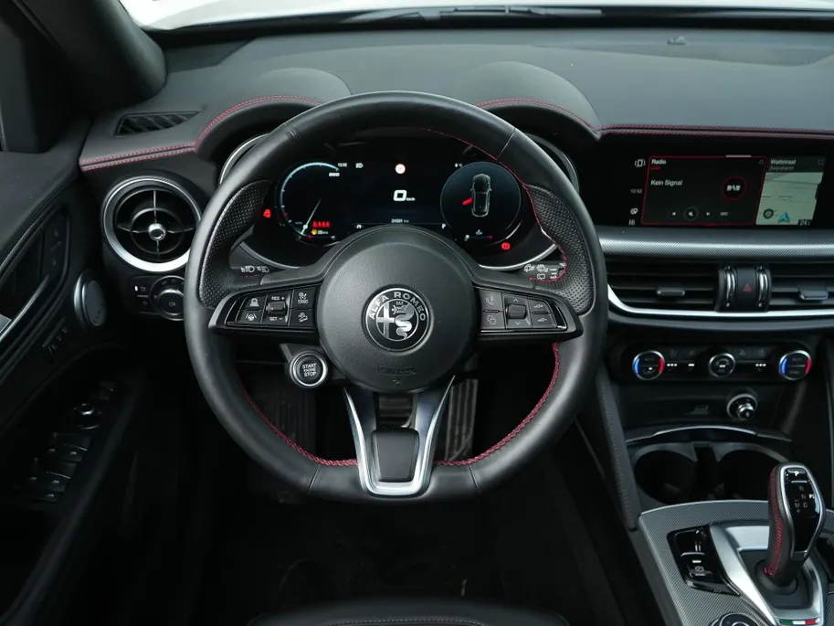 Alfa Romeo Stelvio 2.0 Turbo 280 PK AWD Competizione | Veloce | Pano | Harman | 21'