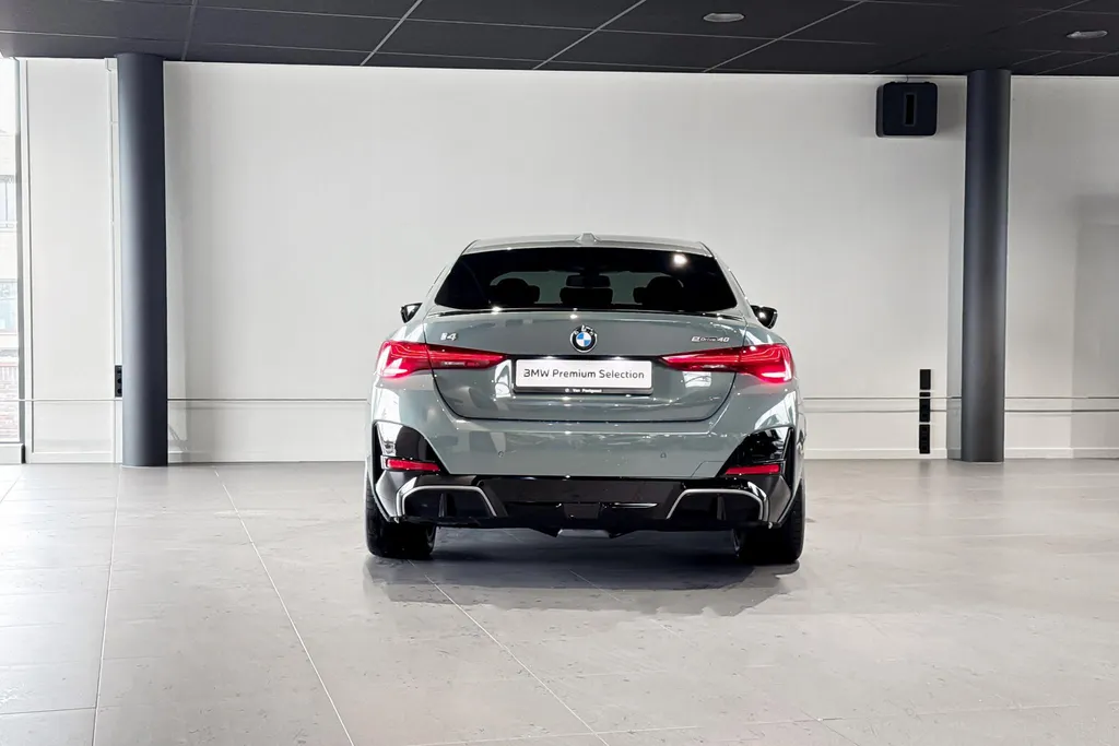 BMW i4 eDrive40