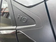 Hyundai i10 1.0 Comfort | Android auto/Carplay | Airco| Navigatie | All season banden | Achteruitrijcamera| Parkeersensoren achter| ZEER WEINIG KILOMETERS!